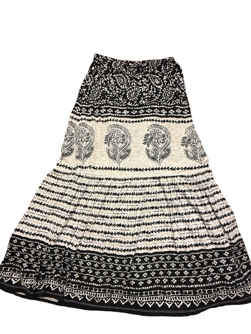 Lucky Brand Bohemian paisley print and tiered black &White Printed Maxi Skirt SM